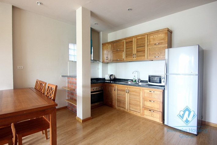 Lakeside two bedroom apartment to rent in Tay Ho